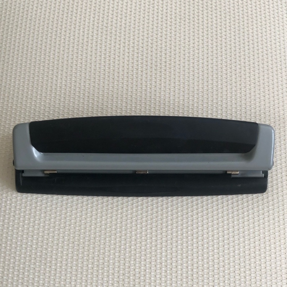 Swingline Three Ring Hole Punch